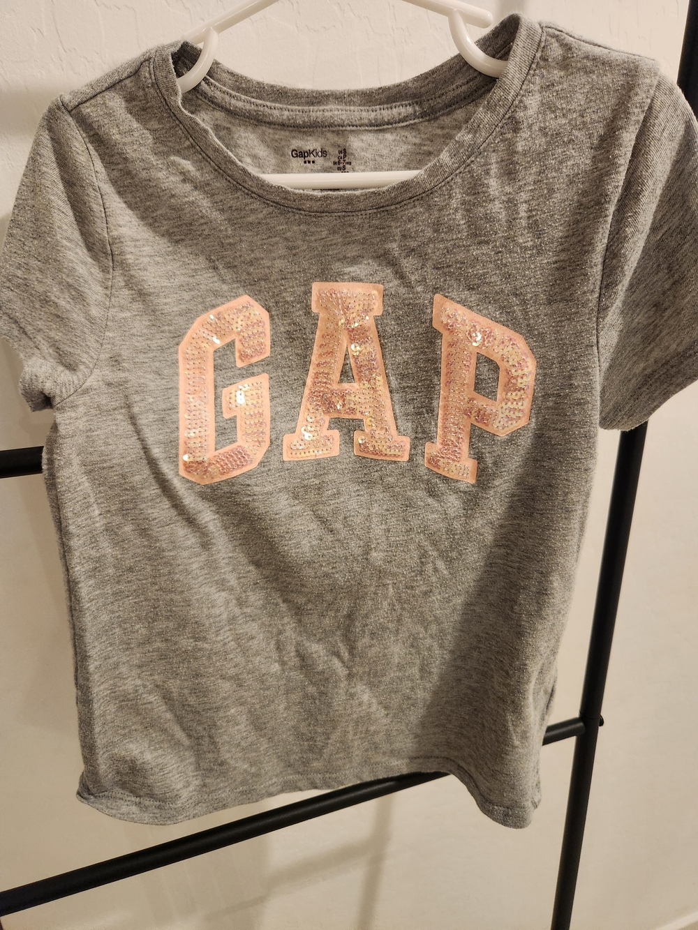 GAP Heather Gray Short Sleeve Tee with Pink Sequin Logo